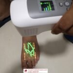 Accurate Vein AV-100 Digital Portable Infrared Vein Finder - Image 4